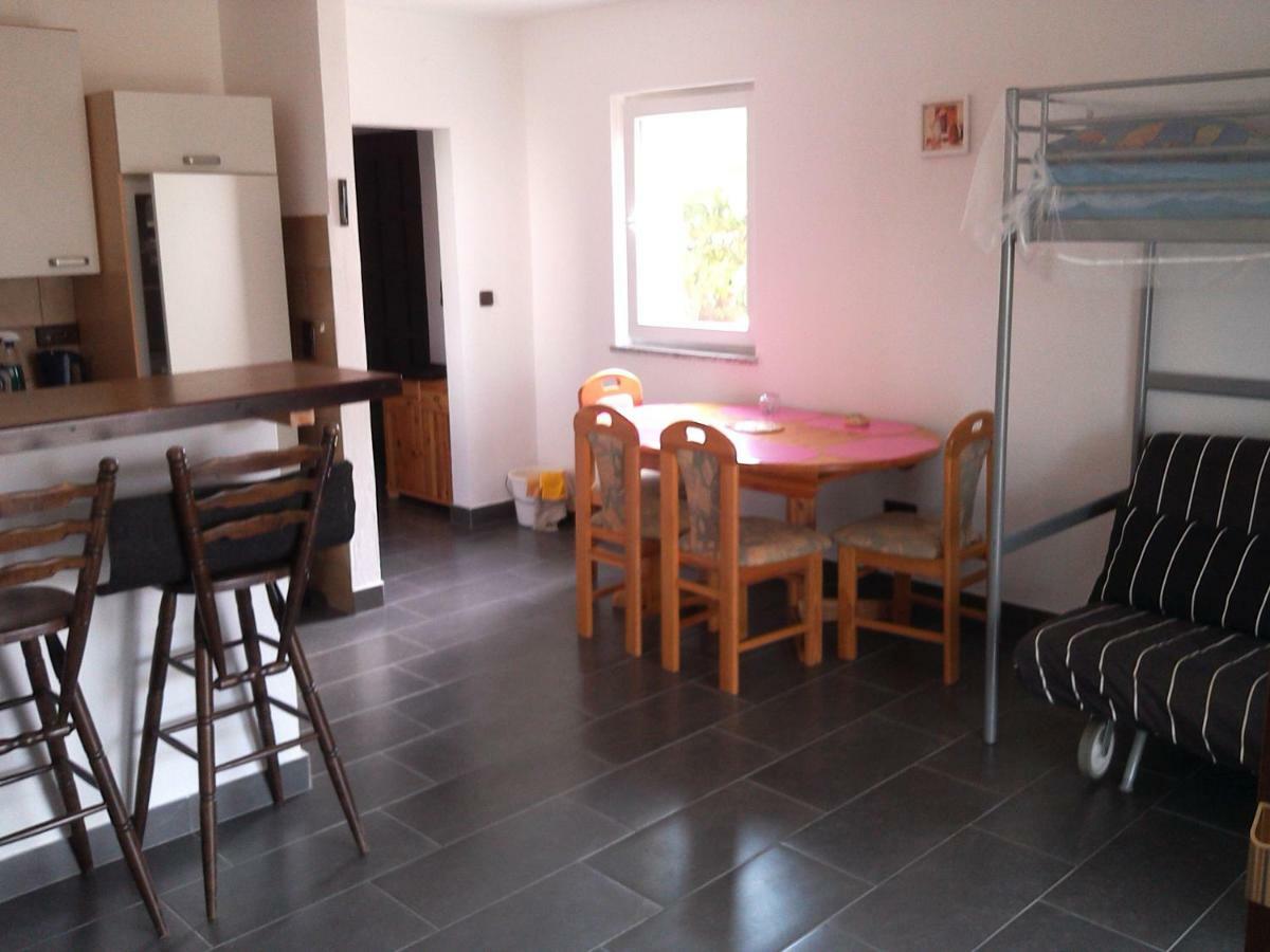 Ferienwohnung-Apartment Bootsliegeplatz Nach Anfrage Повляна Екстериор снимка